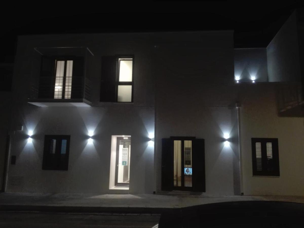 Patio 101 "Exclusive" Bed & Breakfast San Vito Lo Capo Luaran gambar