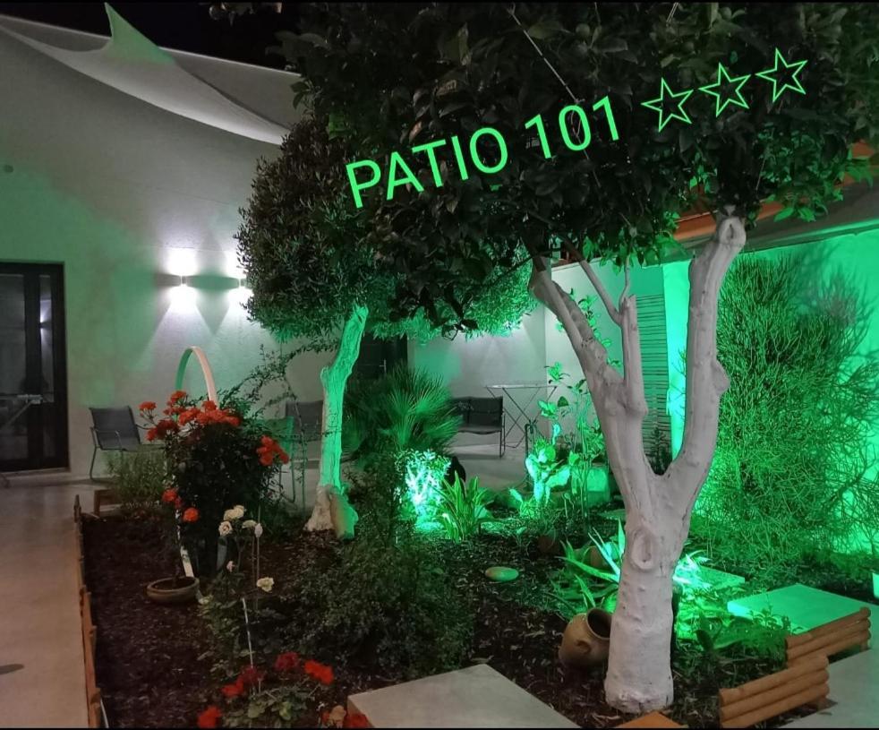 Patio 101 "Exclusive" Bed & Breakfast San Vito Lo Capo Luaran gambar